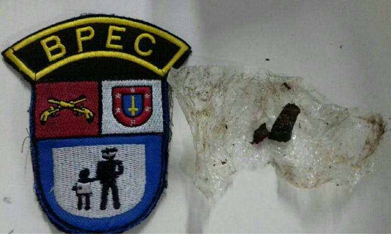 Mais um detido com droga pela PE no interior de escola