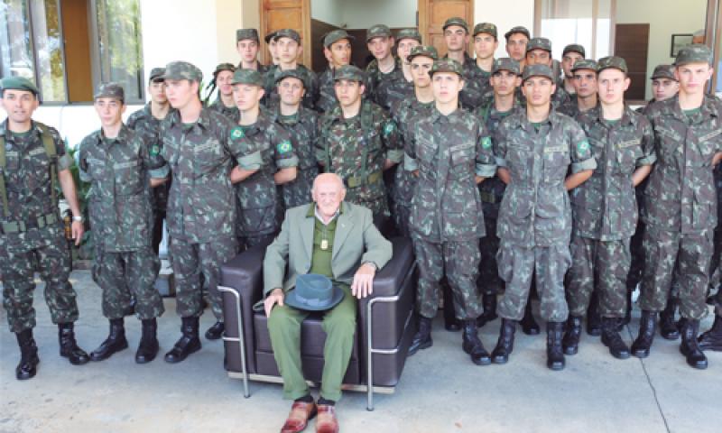 Félix Novak, último pracinha do município, é homenageado