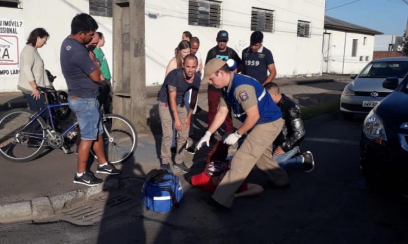 Ocupantes de motocicleta ficam feridos em colisão no Bom Jesus