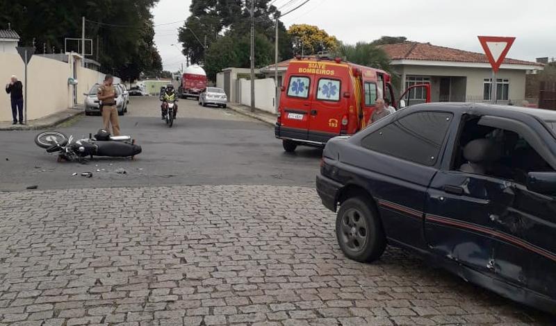 Siate socorre motociclista em estado grave na Av. Arlindo Chemin