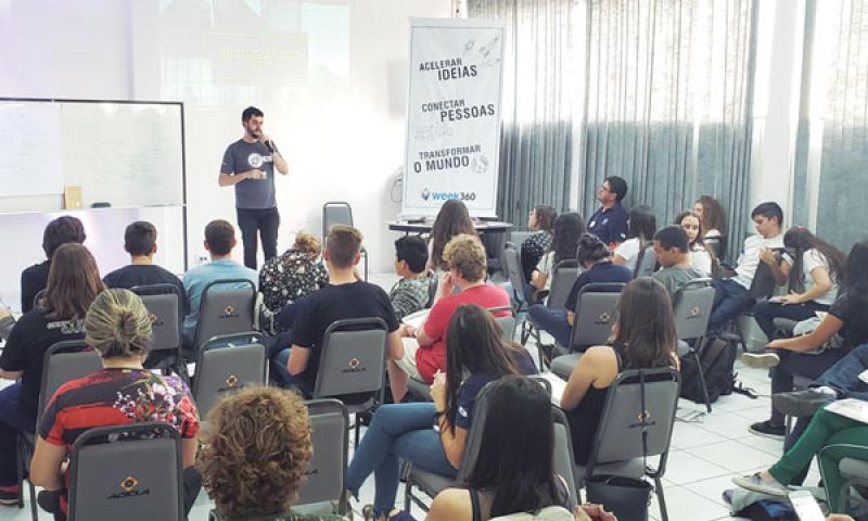 Faciap desperta o interesse por startups em evento em Campo Largo