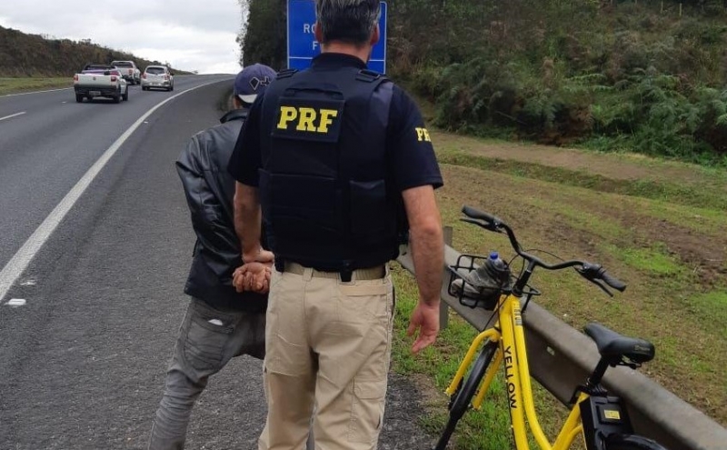 Com objetivo de pedalar 540 km, homem é detido na BR-277 com bicicleta de aluguel furtada