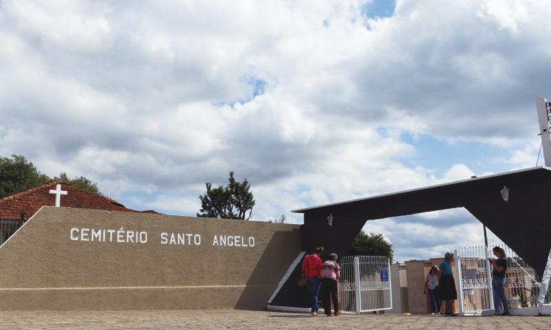 Cautela e cuidados redobrados para a visitação aos cemitérios no Dia de Finados 