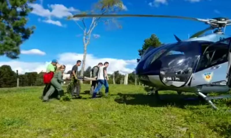 Homem socorrido após cair de telhado no interior do município