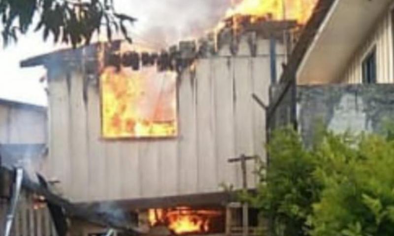 Família perde tudo em incêndio em residência no Jardim Guarani