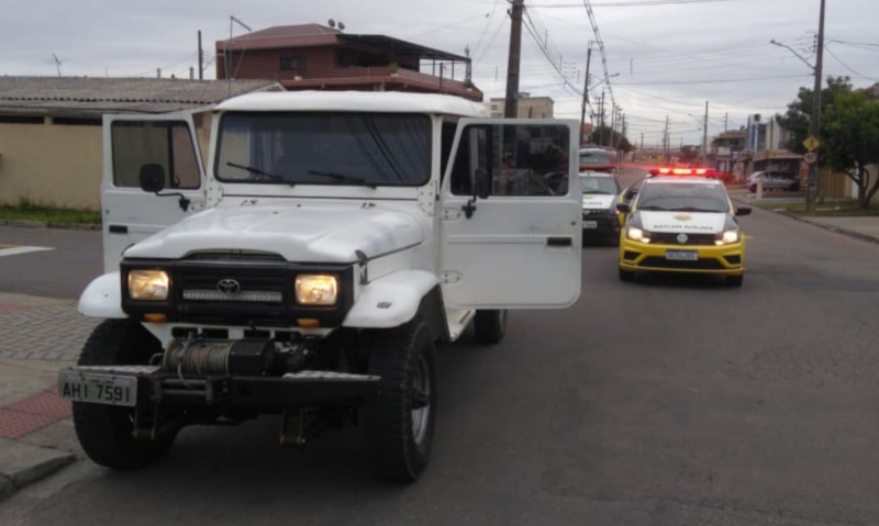 Toyota furtada em Campo Largo recuperada pela PM em Curitiba