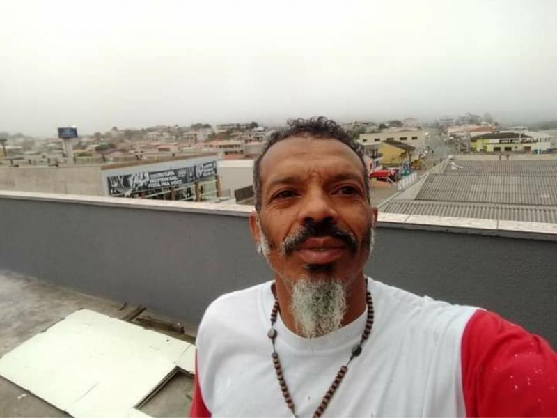 Pintor sofre queda de telhado e morre no Hospital Cajuru