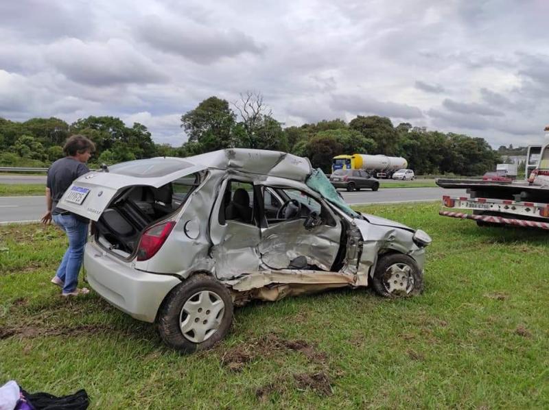 Jovem gravemente ferida após acidente em retorno da BR-277