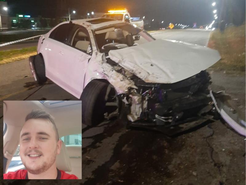 Jetta capota na Rondinha e jovem motorista morre na hora ao ser ejetado