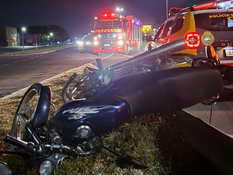 Motociclista socorrido em estado grave após colidir com sua moto na antiga 277