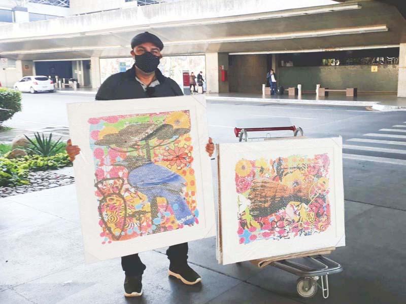 Artista plástico Toto Lopes tem quadros expostos em aeroporto e em Londres