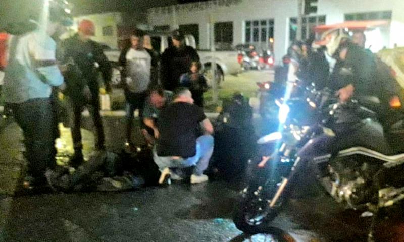 Motociclista gravemente ferido e motorista foge sem prestar socorro