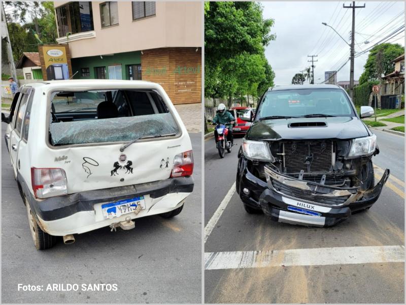 Mulher é socorrida pelo SAMU em colisão traseira na Pigatto