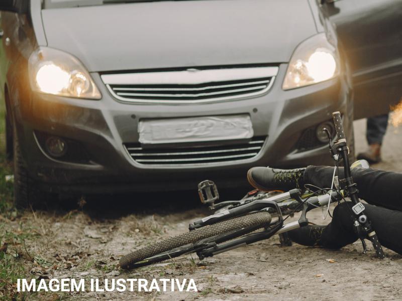 Menor de idade atropela ciclista na Barão do Rio Branco