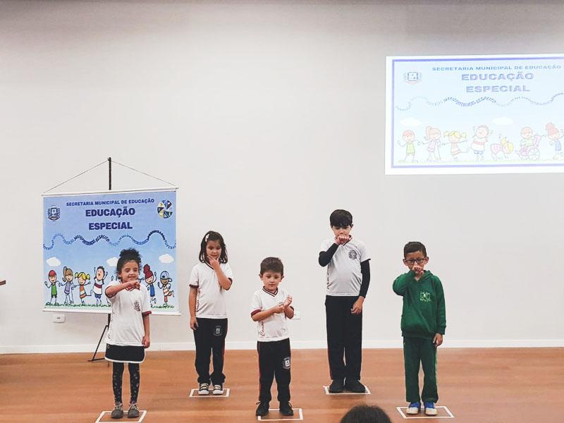 Campo Largo recebe profissionais de diversas  cidades para evento de Educação Especial