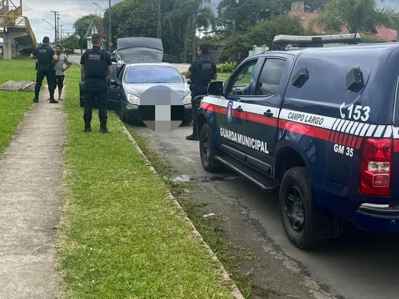 Homem preso pela GM de Campo Largo com veículo furtado em Curitiba