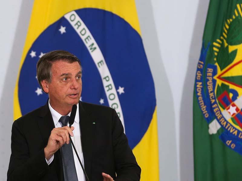Presidente é internado em São Paulo com desconforto abdominal