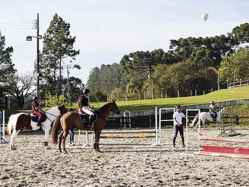 Campo Largo recebe o 4º Concurso Estadual de Salto neste sábado (17) 