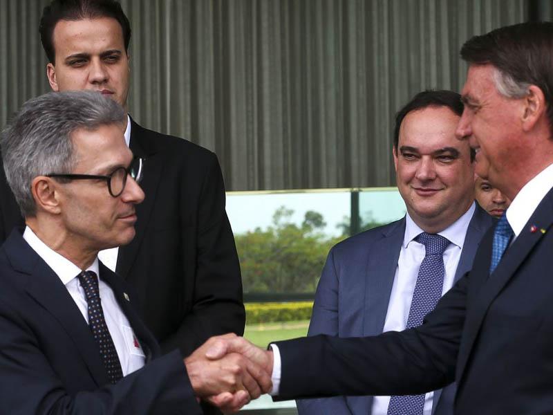 Governador reeleito de MG declara apoio à candidatura de Bolsonaro