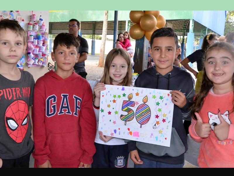 Escola Municipal Madalena Portella completou 50 anos em abril