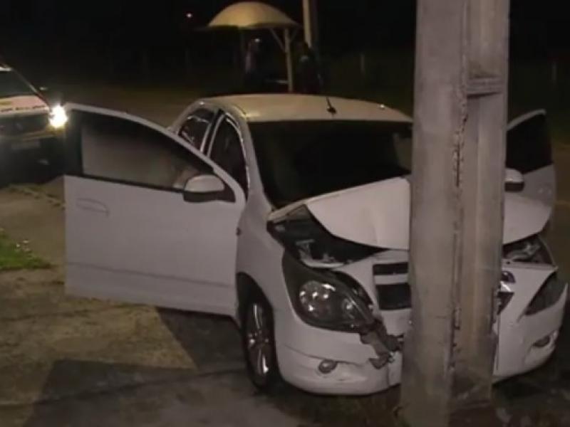 Carro é roubado e dono encontra veículo ao andar embriagado pelo bairro