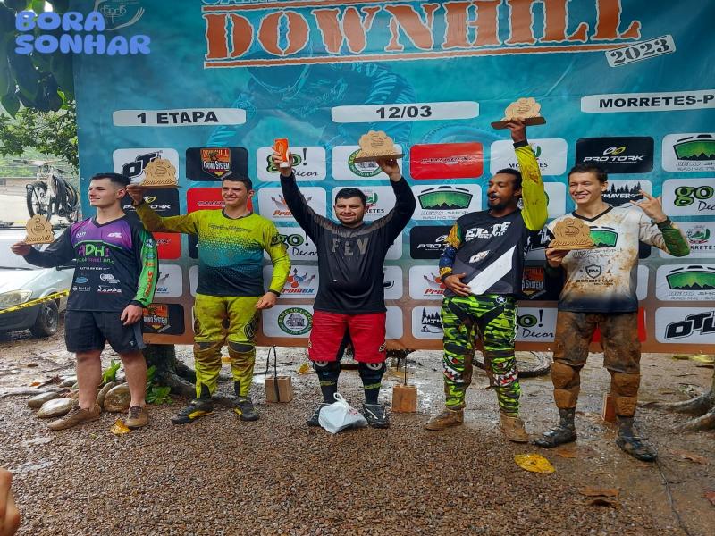 Campo-larguense campeão em 2022 de Mountain  Bike Downhill vence neste mês a 1ª Etapa de Morretes