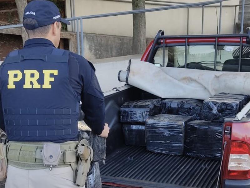 PRF recupera veículo com mais de meia tonelada de maconha em Campo Largo