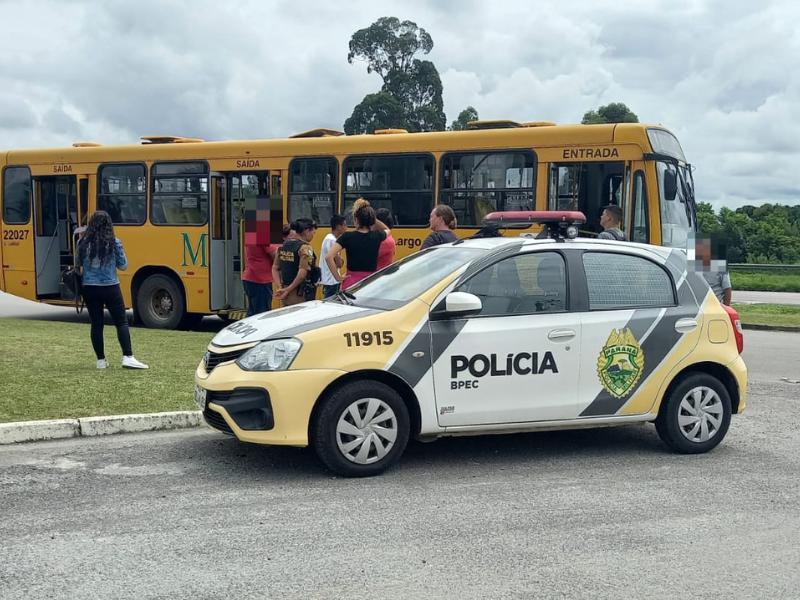 Ônibus de Campo Largo a Curitiba é assaltado por marginais armados 