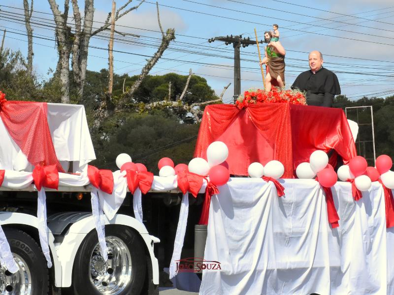 Festa em louvor a São Cristóvão no último domingo atraiu milhares de fiéis