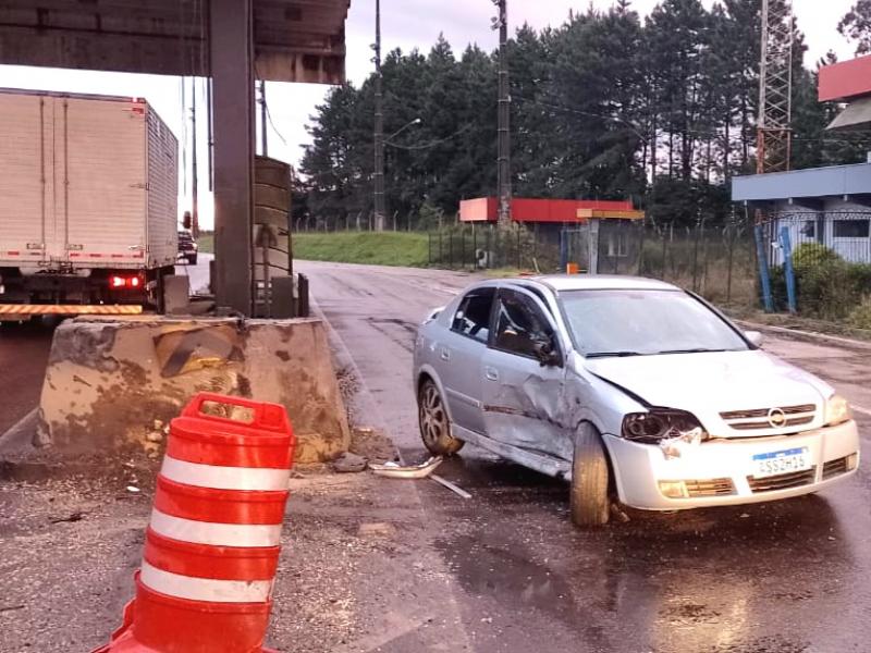 Condutor e uma criança socorridos em acidente na praça de pedágio desativada em São Luiz do Purunã