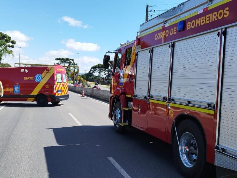 Motociclista socorrido em estado grave pela equipe do SIATE e o helicóptero do BPMOA em Campo Largo 