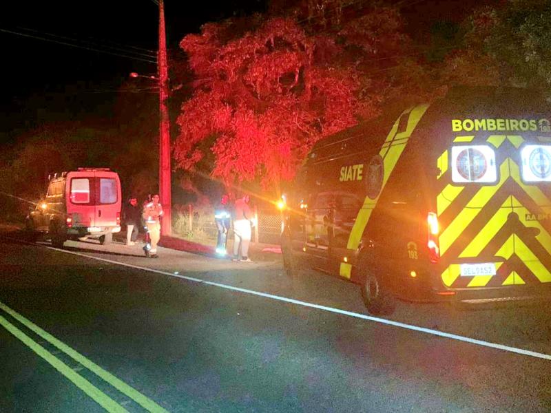 Homem morre atropelado por ambulância na Estrada de Bateias