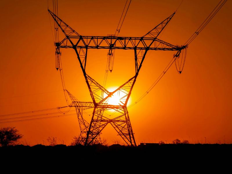 Bandeira vermelha continuará vigente em outubro, mas muda para 1º patamar