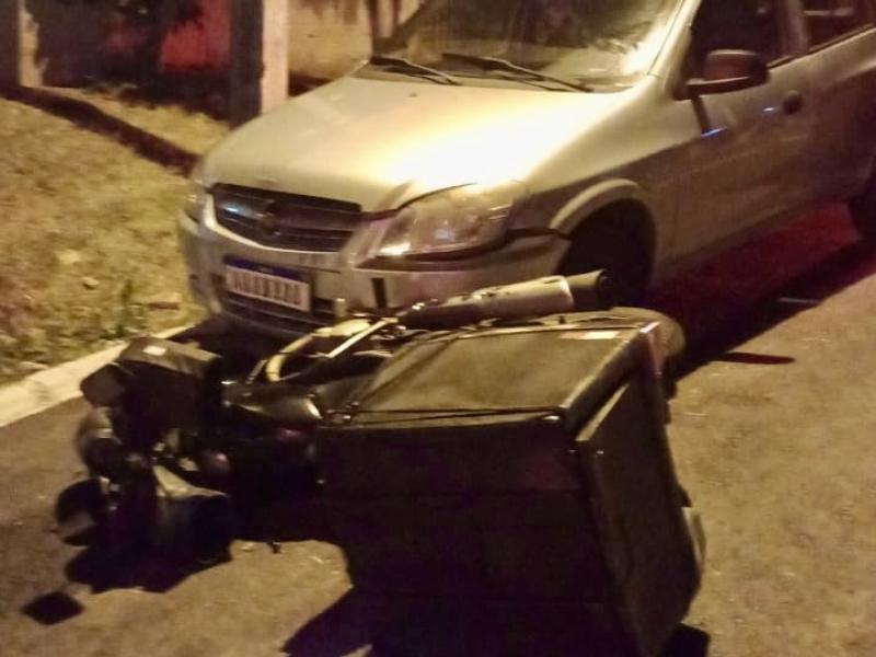 Adolescente de 15 anos é atropelada enquanto recebia pizza em Campo Largo 