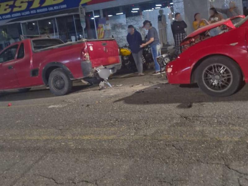 Motorista embriagada é detida após tentar fugir de acidente em Campo Largo