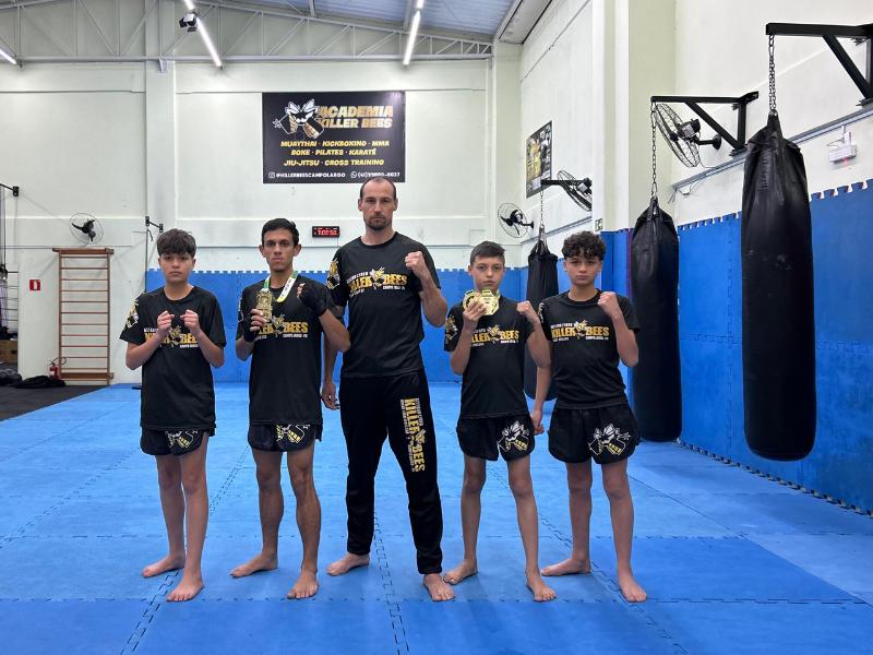 Atletas de Campo Largo se destacam no Campeonato Brasileiro de Kickboxing