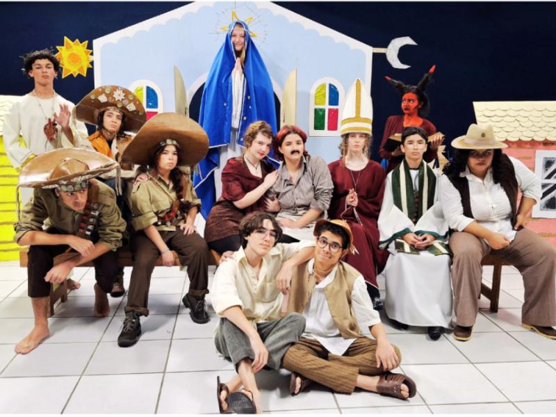 Alunos de Teatro do Centro da Juventude apresentam peça adaptada de “O Auto da Compadecida” 