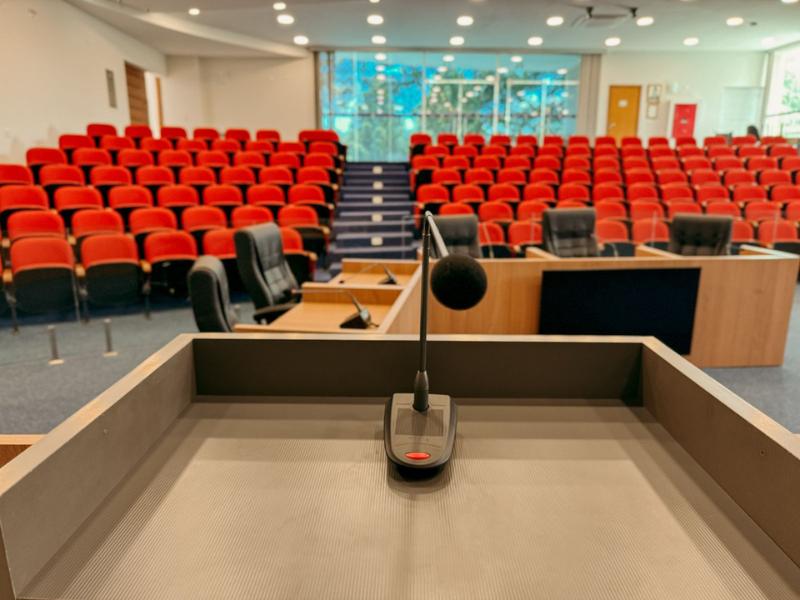 Câmara de Campo Largo realizará posse dos vereadores mirins do Parlamento Jovem 2025 