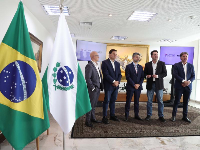 Voo direto entre Foz do Iguaçu e Brasília inicia nesta segunda operado pela Latam