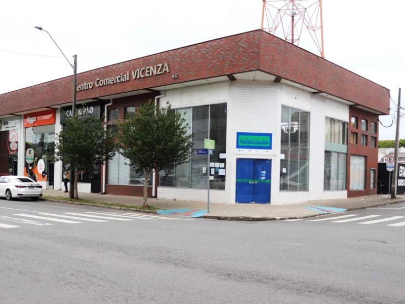 Mutirão de emprego oferece 30 vagas em rede de supermercado