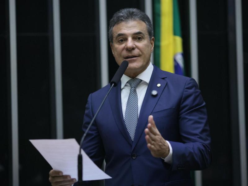 Beto Richa quer incluir Apaes no SUAS