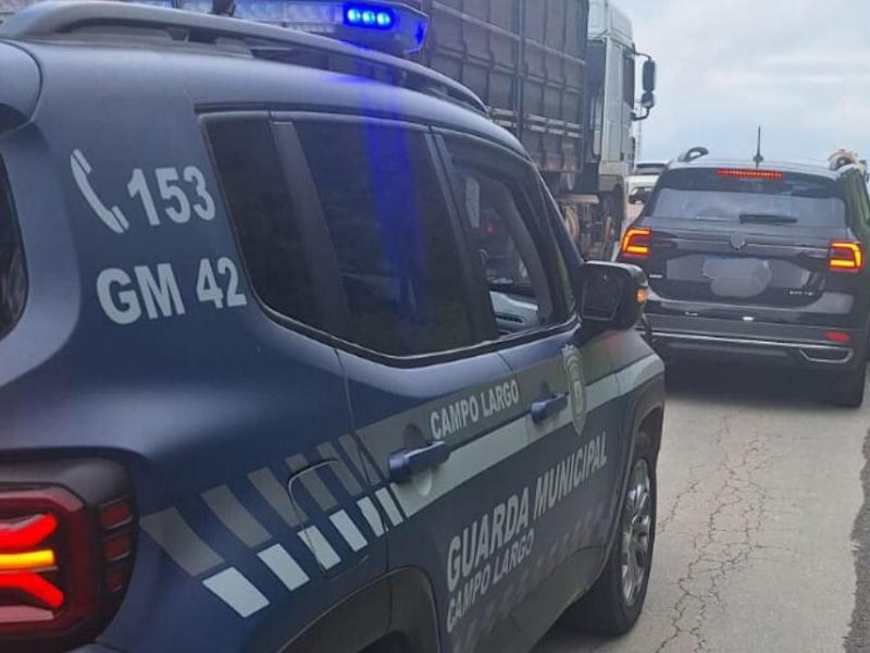 Veículo com indícios de ser clonado é apreendido pela Guarda Municipal em Campo Largo 