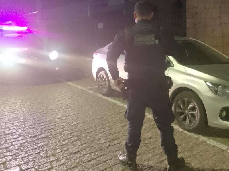 Veículo com alerta de furto é recuperado pela Guarda Municipal de Campo Largo 