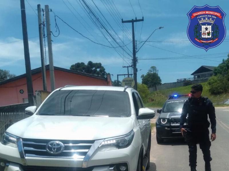 Caminhonete furtada e dois suspeitos são presos pela GMCL com o apoio do CIOSP em Campo Largo 