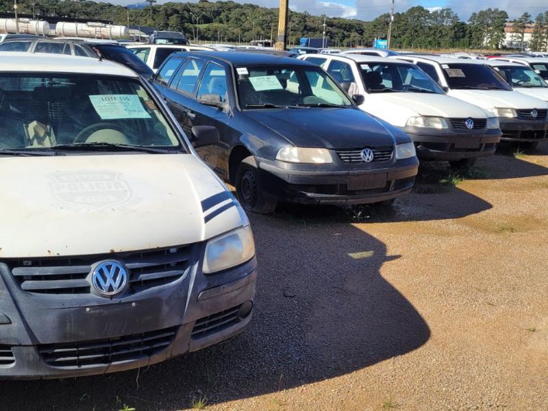 Com carro a partir de R$ 1,1 mil, Estado abre inscrições para leilão de 306 veículos