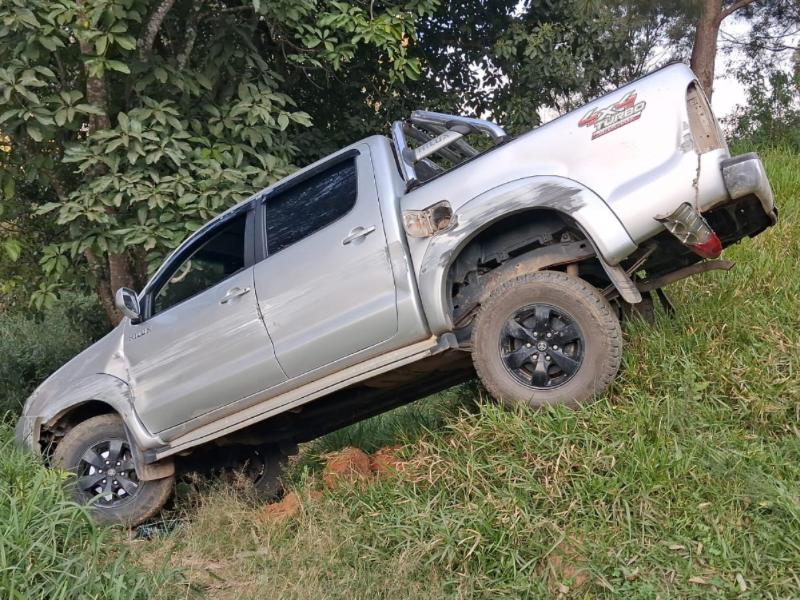 Disparos de arma de fogo terminam em perseguição e apreensão de menor em Campo Largo