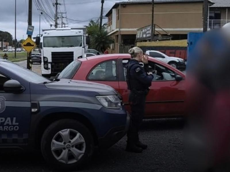 Guarda Municipal recupera Ford Ka com alerta de furto/roubo em Campo Largo