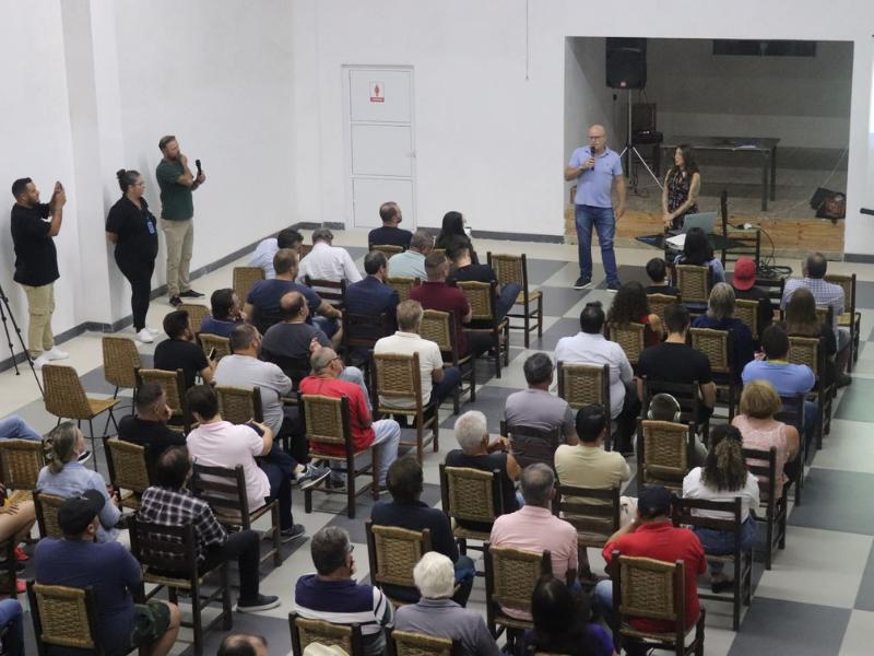 Audiências públicas vão discutir pavimentação de ruas em duas regiões de Campo Largo