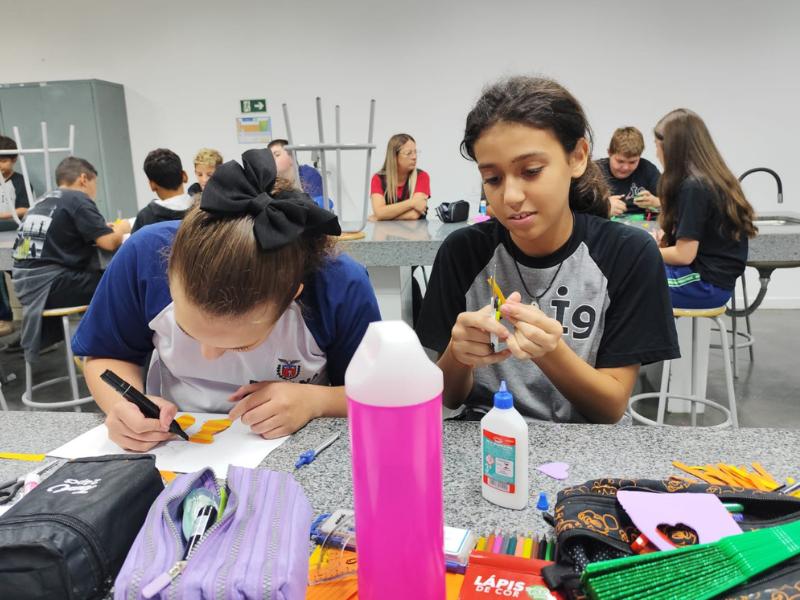 Ensino integral avança em Campo Largo com atividades culturais, esportivas e tecnológicas