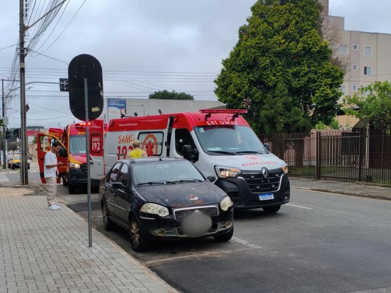 Trabalhador sofre queda em obra no Centro de Campo Largo e é socorrido pelas equipes do SIATE e SAMU 
